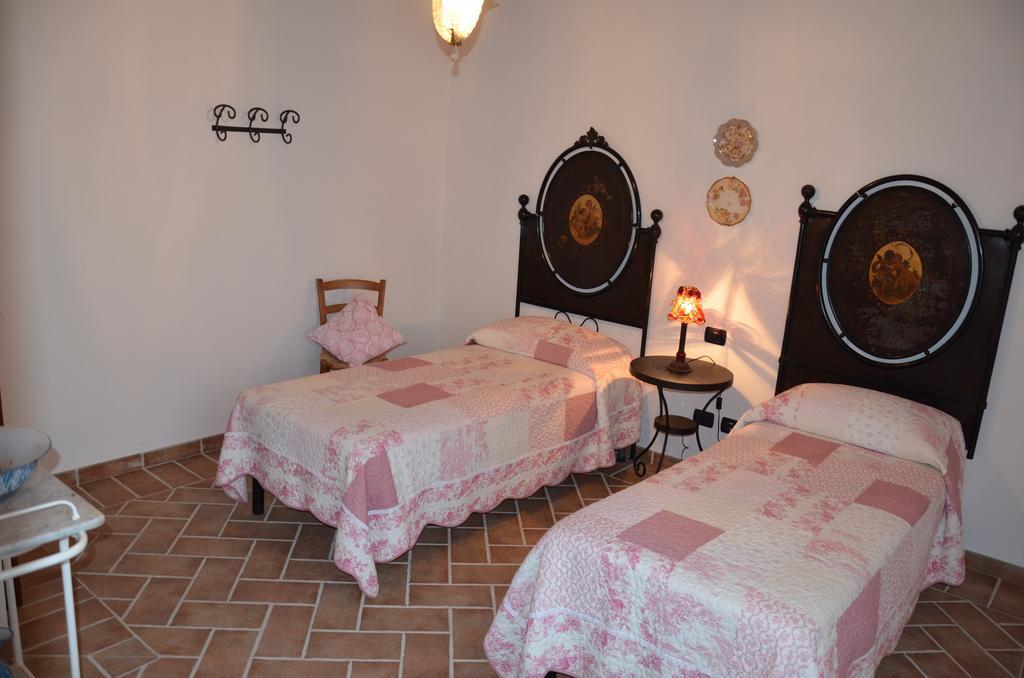 Agriturismo Sant'Alfredo Monteroni d'Arbia Ngoại thất bức ảnh